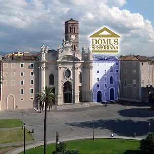 Domus Sessoriana Bed & Breakfast