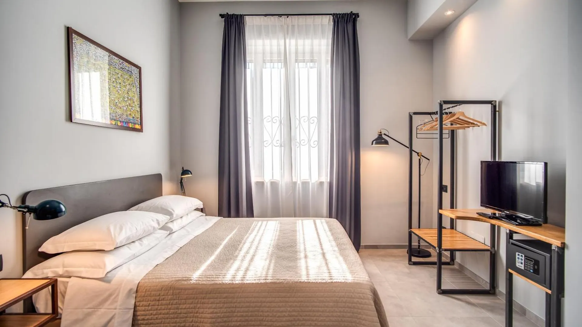 ***  Hotel King Rome Italy