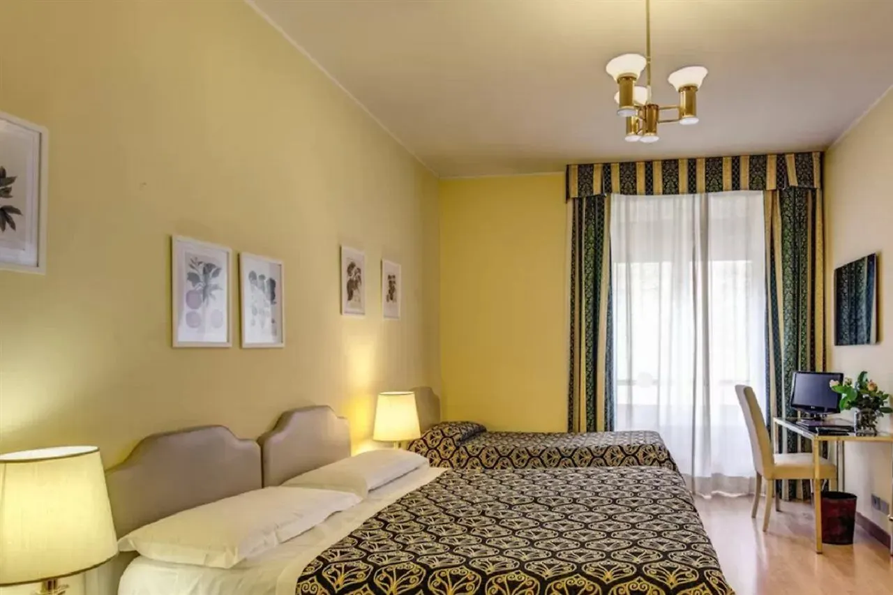 Hotel King Rome 3*,  Italy